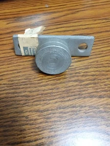 (One) C4TZ-9943000-A Ford Truck Tailgate Pivot C4tz9943000a - Picture 1 of 4