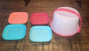 Vtg Tupperware TupperToys Mini Cake Carrier Taker Lot 4 Plates - Picture 1 of 4