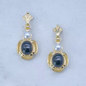 Yellow Gold Plated with Pearl & Black Cabachon Stone Vintage Baroque Earrings - Picture 1 of 3