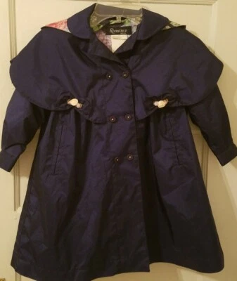 Abrigo de poliéster con capucha azul marino talla 3T Rothschild para niña Foto 1 de 4