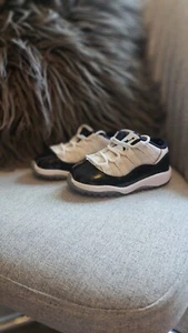 Jordan 11 Retro Toddler Size 7  - Picture 1 of 5