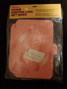 FREEE Vintage 1984 Wilton Cookie Heart Multi Purpose Rare Valentine Boxes NIP - Picture 1 of 3