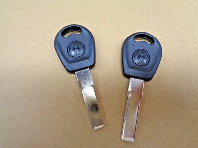 LLAVE SE ADAPTA A JETTA PASSAT BETTLE GOLF [SIN CORTAR EN BLANCO SIN CHIP] NUEVO LOTE DE DOS Foto 1 de 2