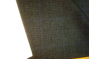 2.86 yds UK WOOL Flannel Fabric 140s Suiting 9.5 oz Dk Gray Plaid 103" BTP - Picture 1 of 4