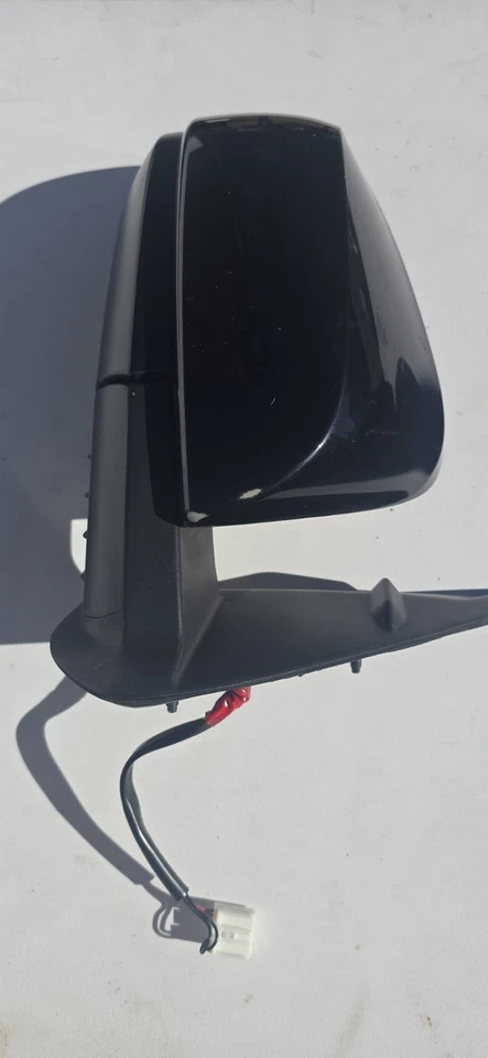 Espejo retrovisor derecho derecho Toyota Tacoma 2016-2023 MMUS G724 G722 negro Foto 1 de 4