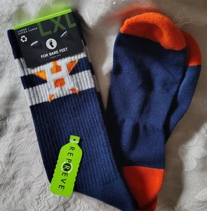 Houston Astros Crew Socks L/XL Size 11 to 13 Stripe - Picture 1 of 3