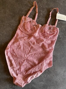 Brandneu Damen Panache Baby rosa Spitze Teddy Body - Größen 34A bis 38D - Bild 1 von 8