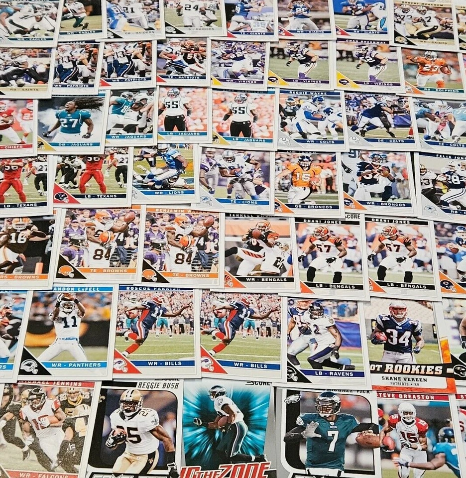 2011 PANINI SCORE FOOTBALL YOU PICK SEE SCANS - Image 1 of 1