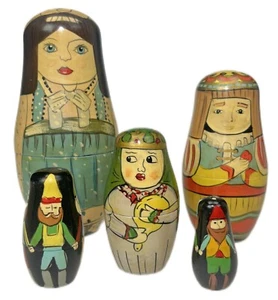5.5” Wood Matryoshka Stacking Vtg Russian Nesting Folk Art Doll Set 5 Dolls - Picture 1 of 10