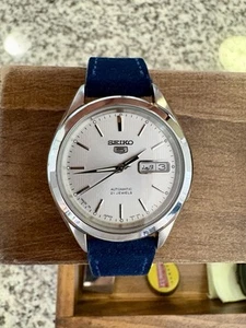 Seiko 5 SNKL15J1 Made in Japan raro quadrante foderato argento - Foto 1 di 6
