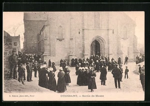 CPA Ouessant, Sortie de Messe 1903 - Picture 1 of 2