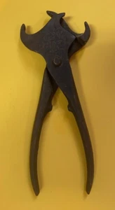 Antique Hog Ring Tool Multi-Size Cast Iron 1880 - Picture 1 of 4