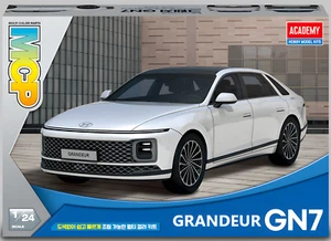 ACADEMY HYUNDAI Motos GRANDEUR GN7 Car MCP Color Plastic Model Kit Scale 1/24 - Picture 1 of 14