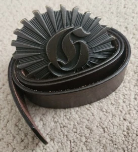 Guess Brown Genuine Leather Belt Size: 34 - Buckle "G" Measurements 4" x 4" - Picture 1 of 10