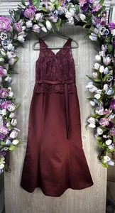 Bridesmaids Dress Forever Yours Satin Burgundy Vneck Formal Prom Wedding Size 12 - Picture 1 of 10