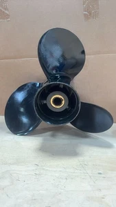 Outboard Propeller 14 1/2 x 19 Boat Prop 3817468 For Volvo 130-300HP 19Tooth RH - Picture 1 of 4