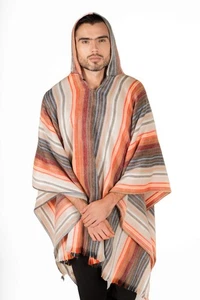 Alpaca Wool Poncho - Unisex Design Poncho - Hooded Poncho - White & Brown - Picture 1 of 12