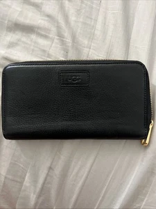 Ugg Australia soft Italian Leather Zip around Wallet Gold Zipper Supple Nice - Picture 1 of 7