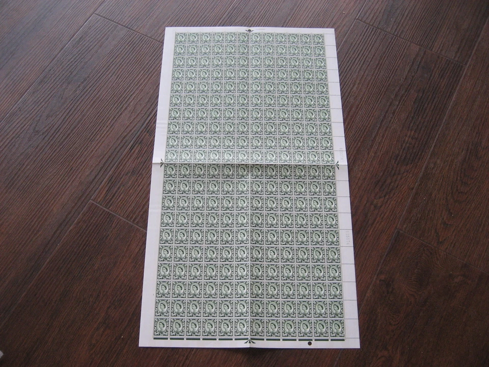 SG12 SCOTLAND 9d  FULL SHEET BRONZE GREEN NO WMK CHALKY PAPER CAT £1200 UM - Image 1 of 1