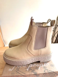 NUEVO EN CAJA Bota Chelsea Free People Carmel Vintage Vainilla Para Mujer Talla 8 Precio de venta sugerido por el fabricante $168 - Imagen 1 de 9