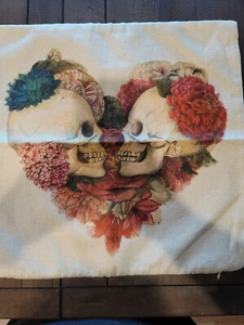 Liebhaber Totenkopf Herz Überwurf Kissenbezug 17 x 17  - Bild 1 von 2