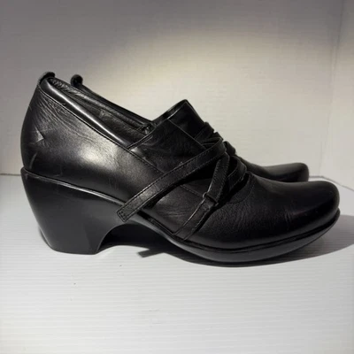 Naot Women's Pumps Booties Black Soft Leather Size 41 / 10-10.5 EUC - Image 1 of 4