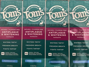 Tom's Natural Teeth Whitening Peppermint Fluoride Free Toothpaste 4 PACKS LOT - Picture 1 of 5