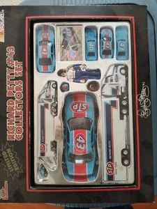Richard Petty diecast collectors Set (Unopened) - Picture 1 of 1