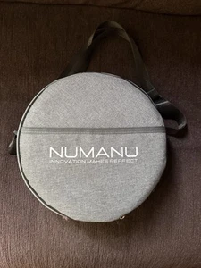 NUMANU Collapsible Stool with 3-IN-1 Carry Bag - Lightweight Sturdy Retractable - Picture 1 of 3