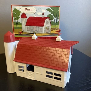 Plasticville Barn KIT O & S Gauge 1601 100 w/ Box Model Train Railroad RR - Picture 1 of 17