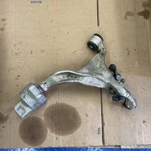 Right side Lower Control Arm Front 2014 2015 2016 2017 2018 2019 INFINITI Q50 - Picture 1 of 10