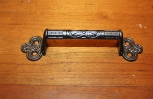 Antique Victorian Cast Iron Detailed Sash Lift or Furniture Drawer Pull L-38 - Picture 1 of 7