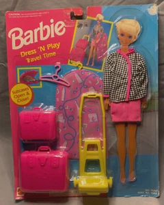Barbie Dress 'N Play Travel Time Moda y Accesorios 1992 Mattel #7598 NRFP - Imagen 1 de 2