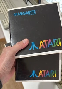 ATARI CARTUCHO SYQUEST 44 MEGAS ORIGINAL Atari ST mega st tt030 falcon030 - Bild 1 von 4