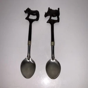2 Vintage Rare Black Wooden Dog and Bull Tea And Coffee Spoon - Picture 1 of 13