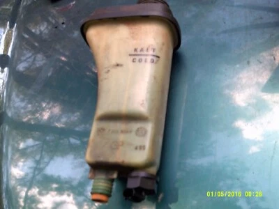 BMW 328i 1999 convertible E36 2 puertas 2,8 L radiador refrigerante depósito tanque botella Foto 1 de 3