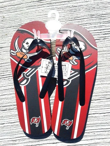 Tampa Bay Buccaneers Size XL Flip Flops Adult Unisex Authentic Collectibles NWT Cover