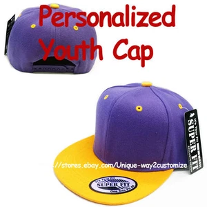 Sombrero de gorra a presión personalizado para niños jóvenes ***PÚRPURA/DORADO*** - Imagen 1 de 5