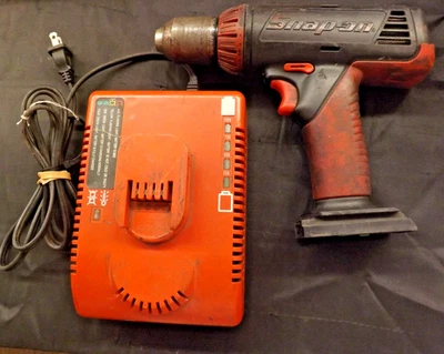 Snap On CDR6850 1/2" Cordless 18V Drill with Charger / NO BATTERY - Image 1 of 4
