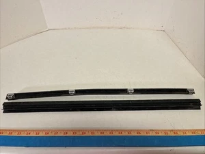 MERCEDES BENZ W126 560SEL 420SEL 300SDL REAR DOOR INNER OUTER WINDOW SEAL 1990 - Picture 1 of 8