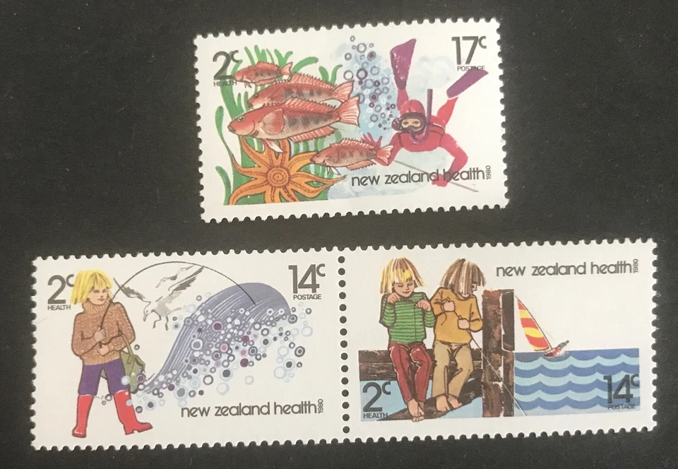 New Zealand 1980 "Health" Surfcasting & Fishing Joined Pair + Diving MNG Stamps — 第 1/1 张图片