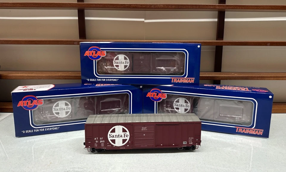 Atlas Trainman 2001190 ACF 50’ 6” Boxcar Santa Fe O 2 Rail NEW - Image 1 of 4