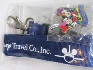 2009 Souvenir Disney Travel Co Lanyard Cardholder & Disneyland Pin Mickey Minnie - Picture 1 of 7