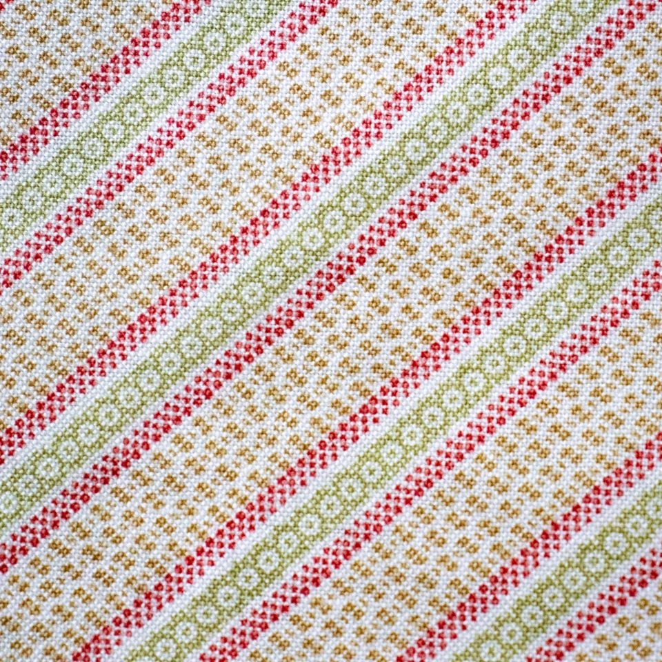 Moda Peace on Earth 3 Sisters Cotton Quilting Fabric Half Yard BTHY Green Red - Image 1 of 3
