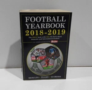 The Football Yearbook 2018-2019 in association with The Sun by Headline... - Picture 1 of 5