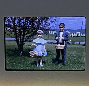 17 Kodachrome Slides 1963 PERSONAS Cesta de Pascua Navidad Pesca Cumpleaños... - Imagen 1 de 10