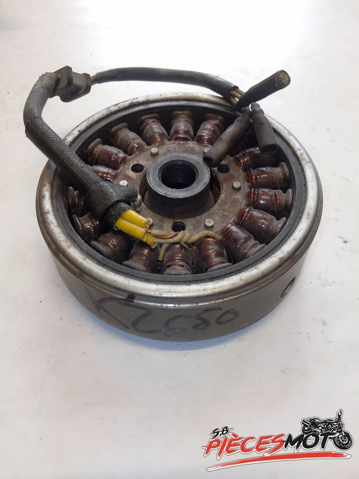 Alternateur / Rotor / Stator / Générateur KAWASAKI KZ 650 KZ650 650KZ - Photo 1/4