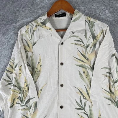 Хлопковая мужская рубашка Traders XL белая желтая зеленая шелковая с цветочным узором гавайская на пуговицах - Изображение 1 из 4
