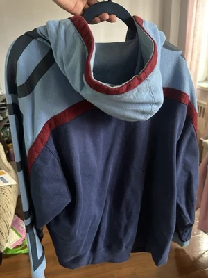 Sudadera con capucha Supreme azul marino y azul claro en bloques de colores - talla grande  Foto 1 de 4