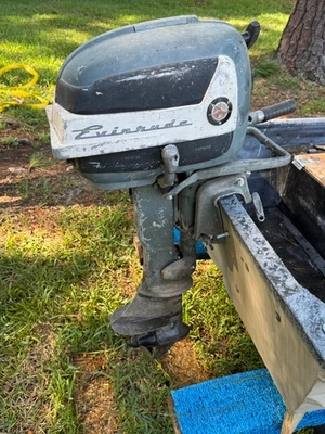 1955 Evinrude Fisherman 5.5HP tiller handle small antique outboard 2 stroke  - Image 1 of 4